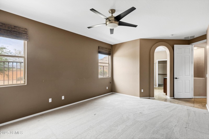 3033 W Redwood Ln-27