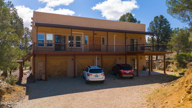 17129 W Buckhorn Dr00011