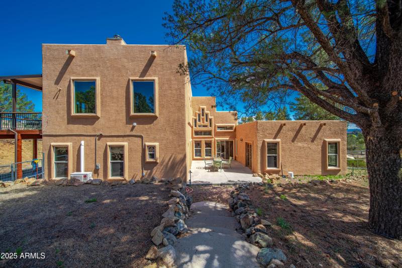 17129 W Buckhorn Dr00033