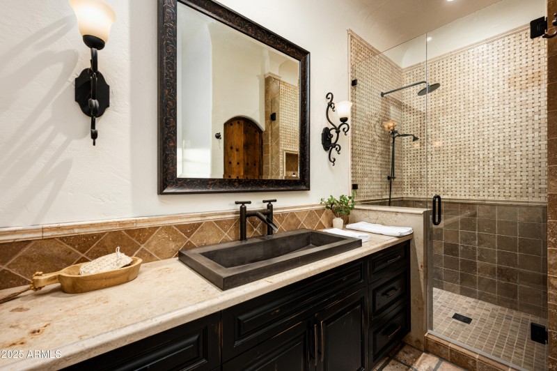 6019 N 62 Pl Paradise Valley-53