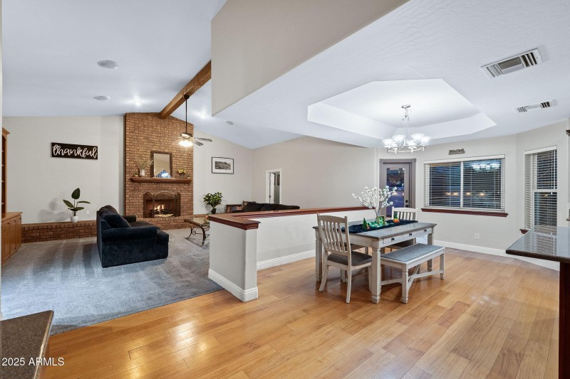 009__1934 E Cypress Tree Dr