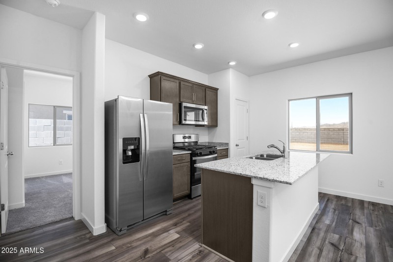 Southwest_Amado_A_L_006