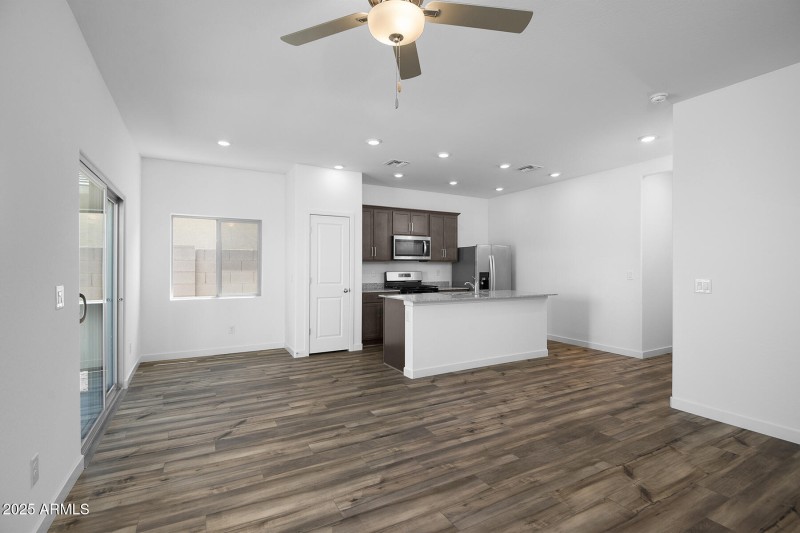 Southwest_Ash_A_L_008