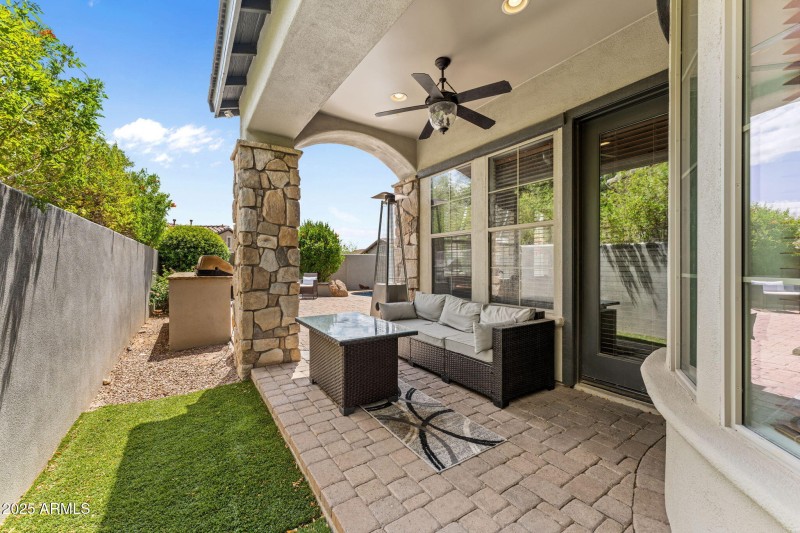 Intimate undercover Patio get togethers