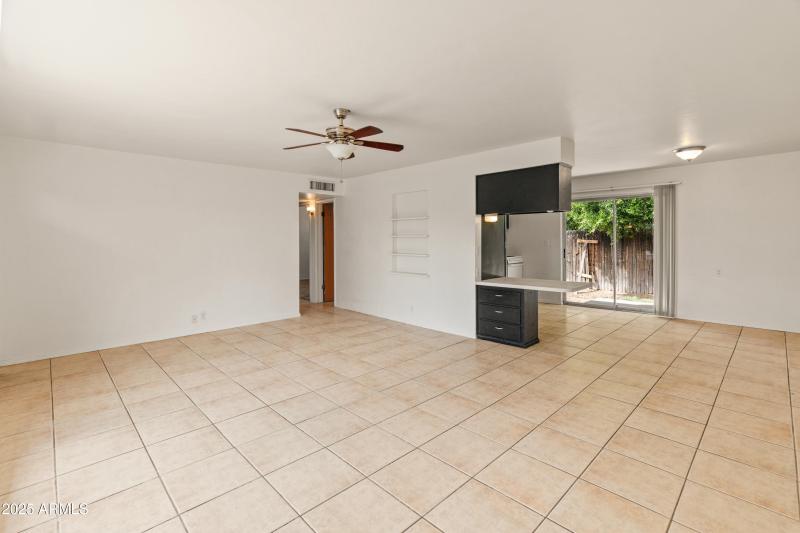 524 W Fairway Dr Unit 9 -8