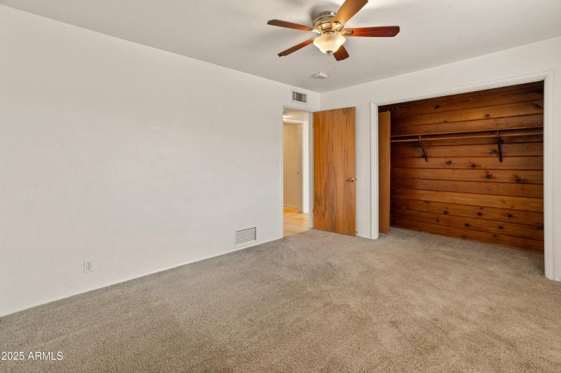 524 W Fairway Dr Unit 9 -11