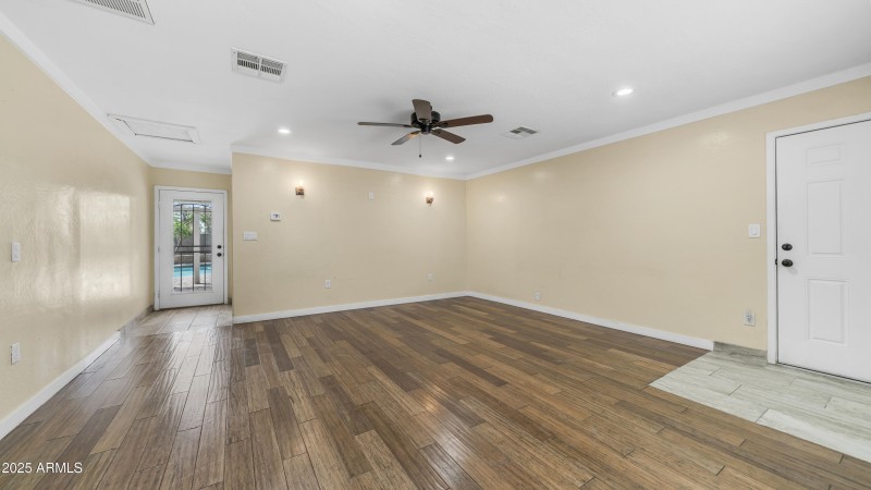 1001 W Northern Ave (2)