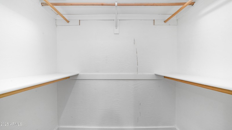 1001 W Northern Ave (18)