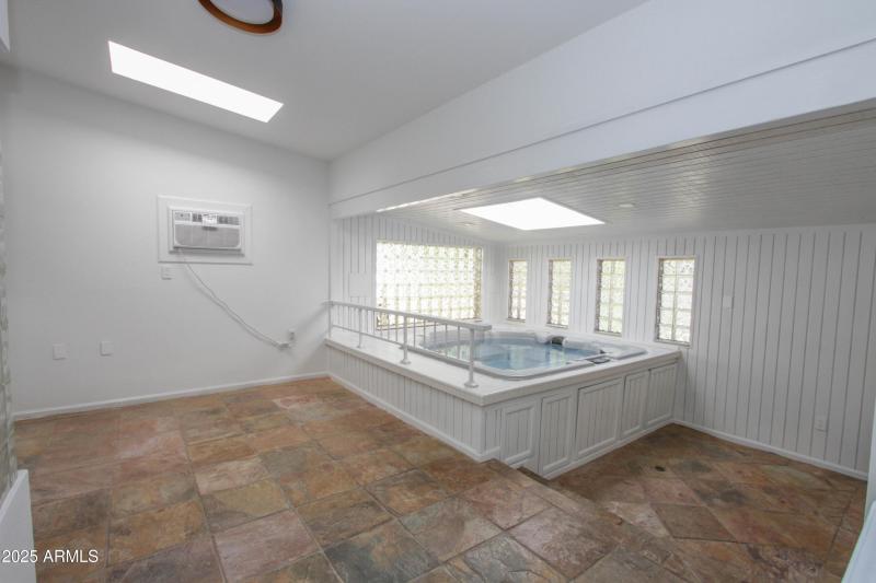 3371 W Grandview Rd-27