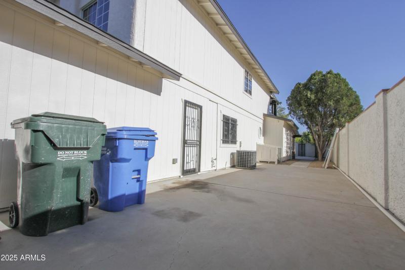 3371 W Grandview Rd-38