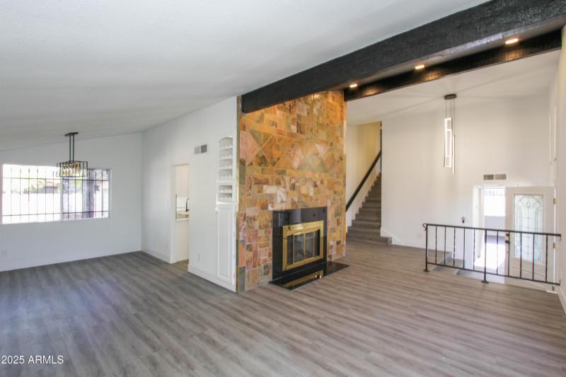 3371 W Grandview Rd-54