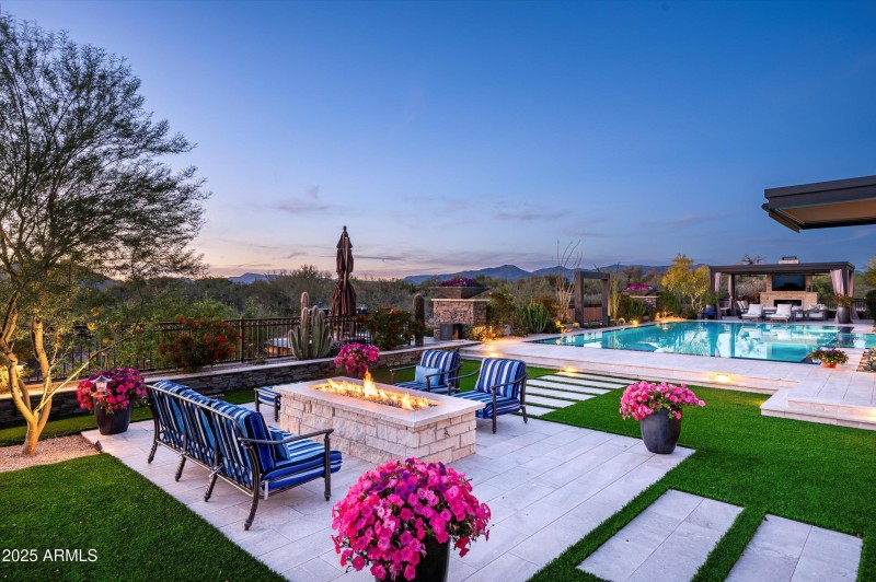 07-8328 E Whisper Rock Trail-7