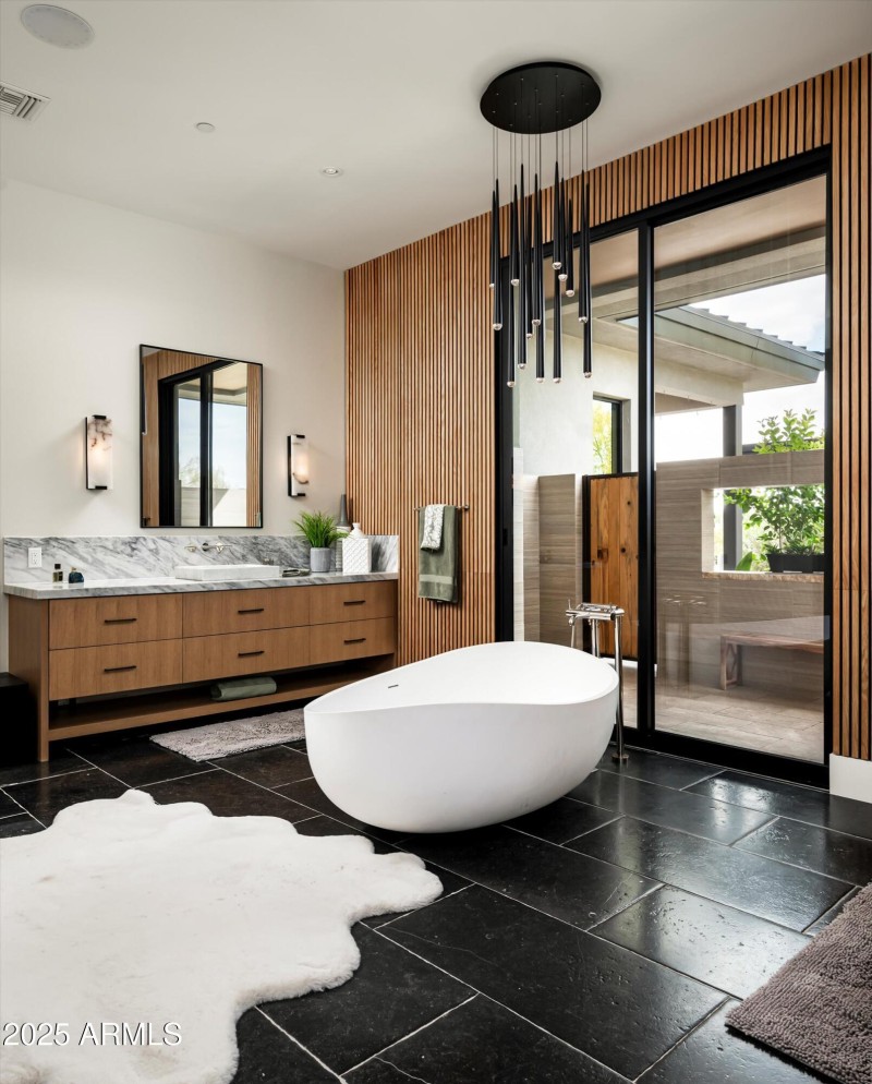 34-8328 E Whisper Rock Trail-34