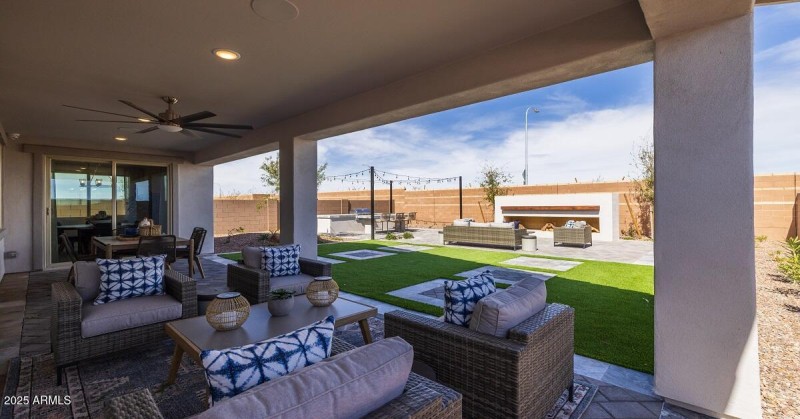 flagstaff-floor-plan-covered-patio-angle