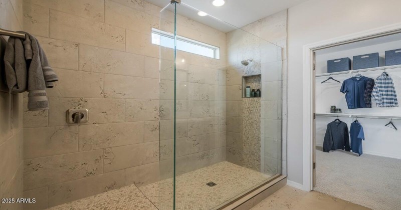 flagstaff-floor-plan-owners-shower-willi