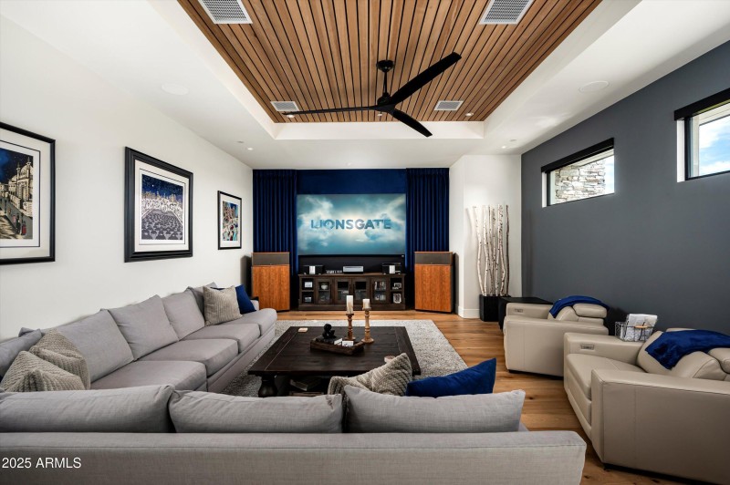 39-8328 E Whisper Rock Trail-39