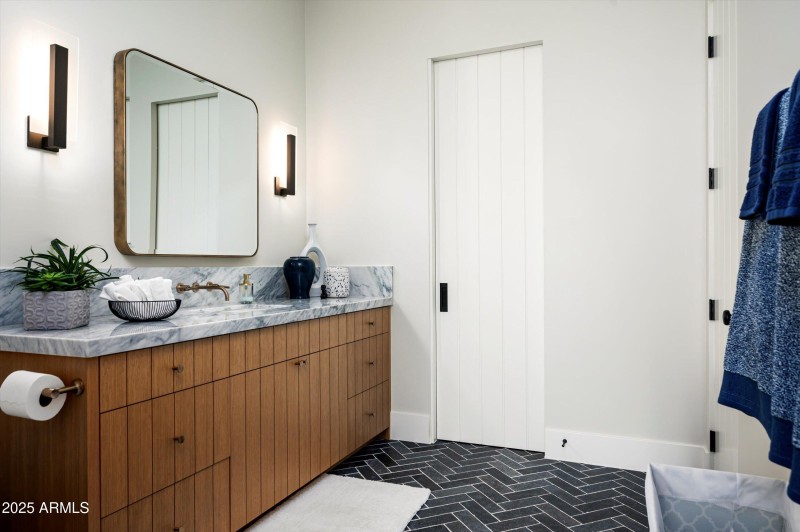 43-8328 E Whisper Rock Trail-43