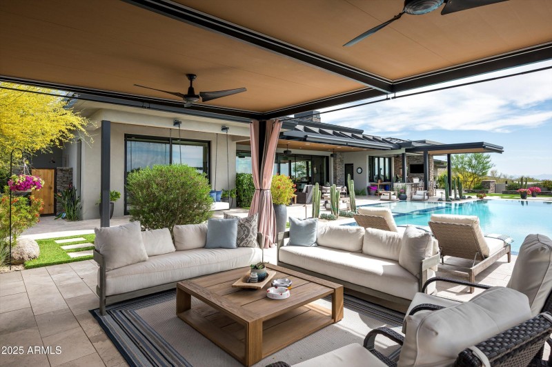 69-8328 E Whisper Rock Trail-69