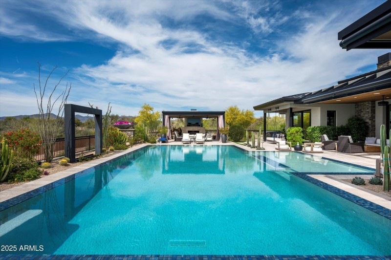 71-8328 E Whisper Rock Trail-71