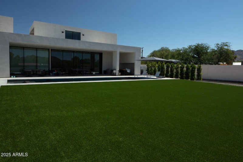 Large Turf Toward Back Patio