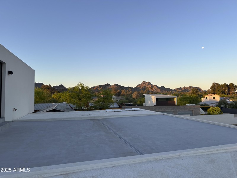 West Large Rooftop Deck