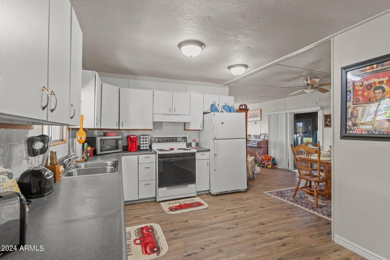 7-web-or-mls-2024-05-09 05.20.26-3