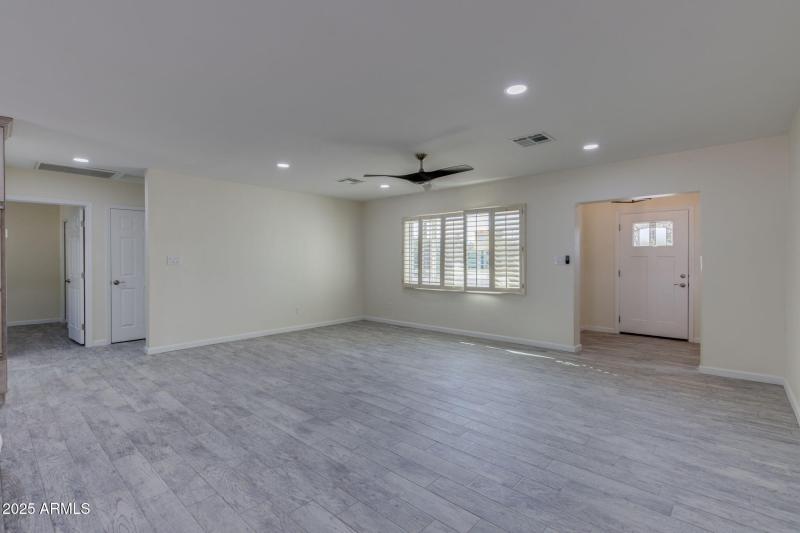 12-web-or-mls-a (12 of 70)