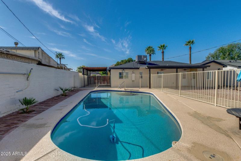 29-web-or-mls-a (29 of 70)