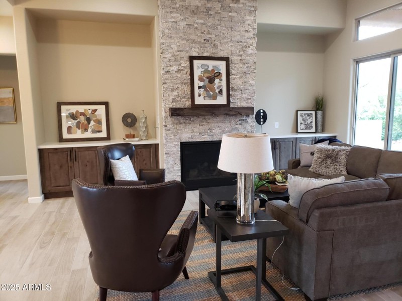 1980 Interior Photo 6