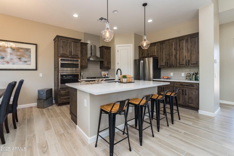 1980 Interior Photo 3