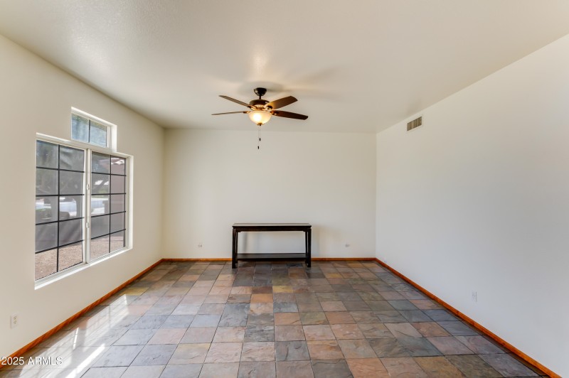 7326 W Pershing Ave-5