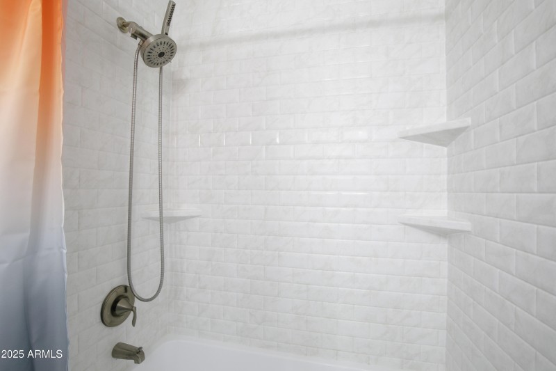 7326 W Pershing Ave-29