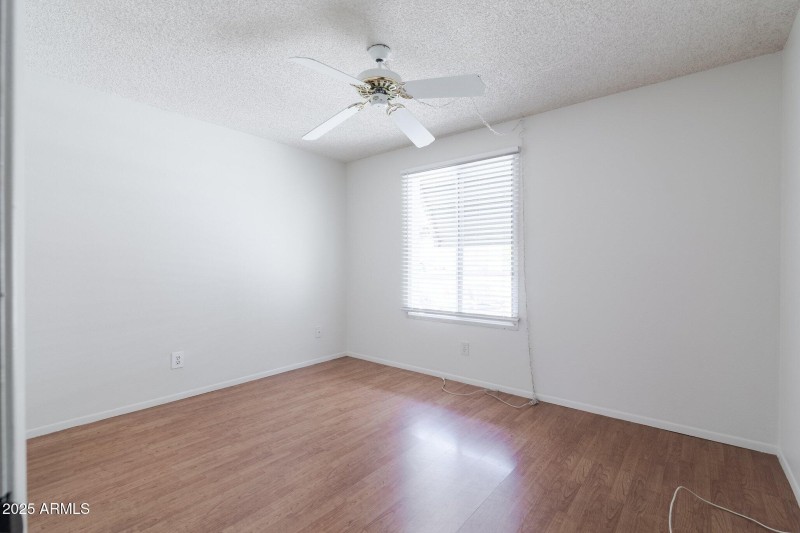 Country Club Way (8).jpg-SMALL