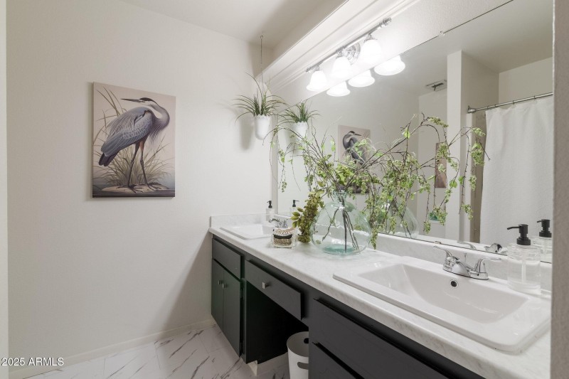 Country Club Way (10).jpg-SMALL