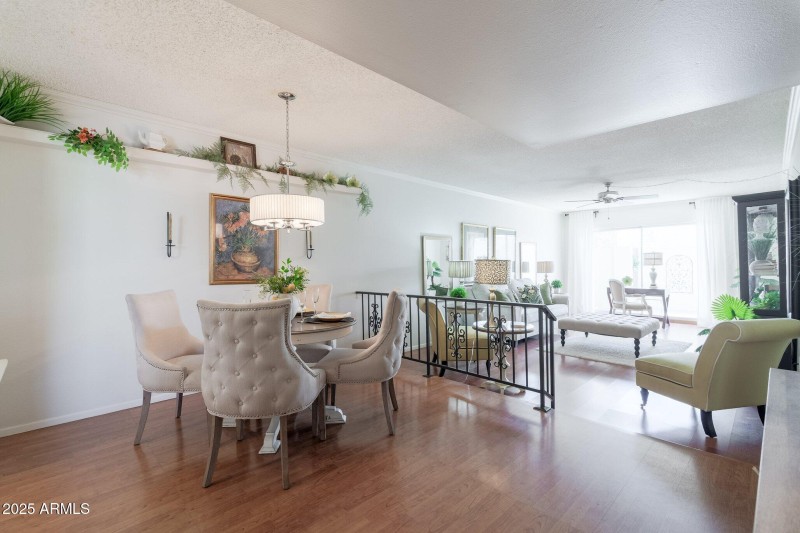 Country Club Way (22).jpg-SMALL