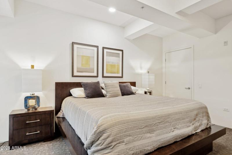 Spacious Primary Retreat