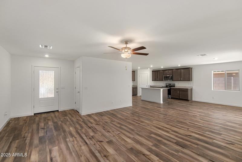 Southwest_Guadalupe_F_L_003