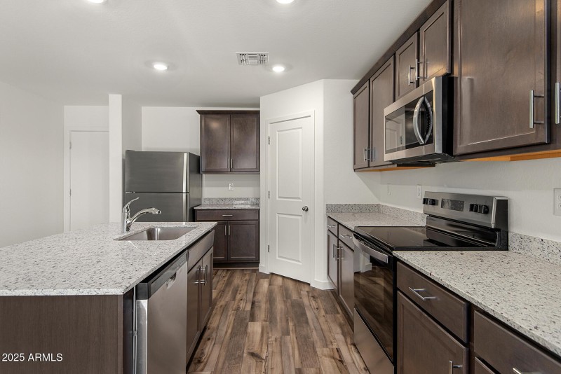 Southwest_Guadalupe_F_L_006