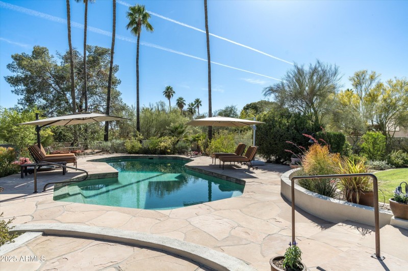 76-3901 E San Miguel Ave (76 of 91)