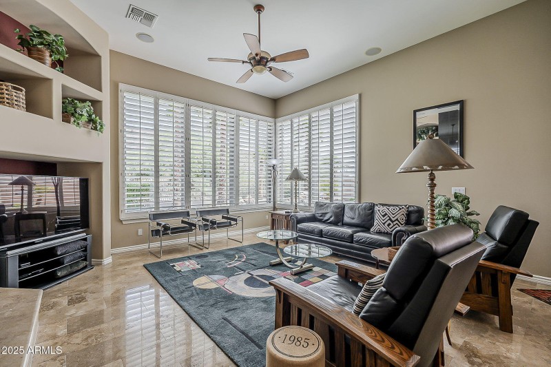 82-web-or-mls-Mountain-10