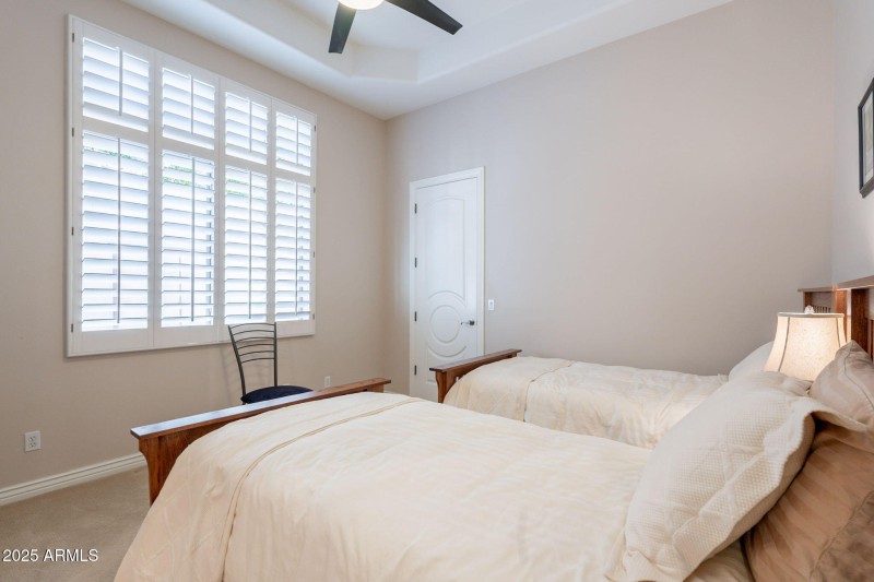 33-web-or-mls-Mountain Stone-33