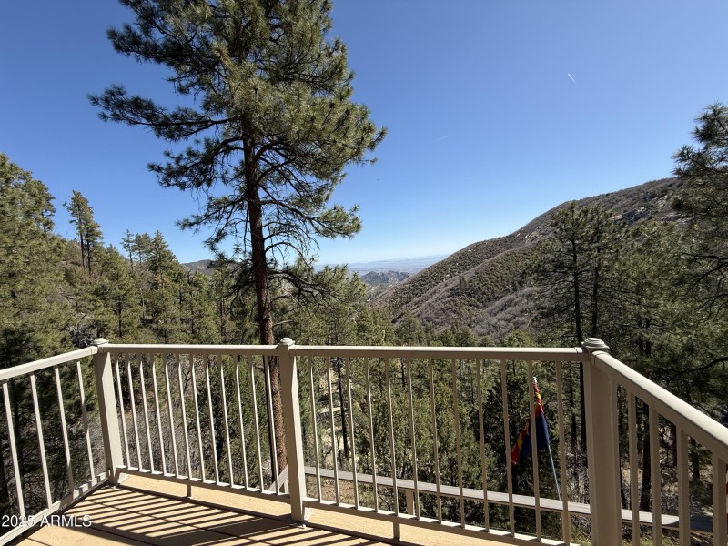 Second bedroom balcony