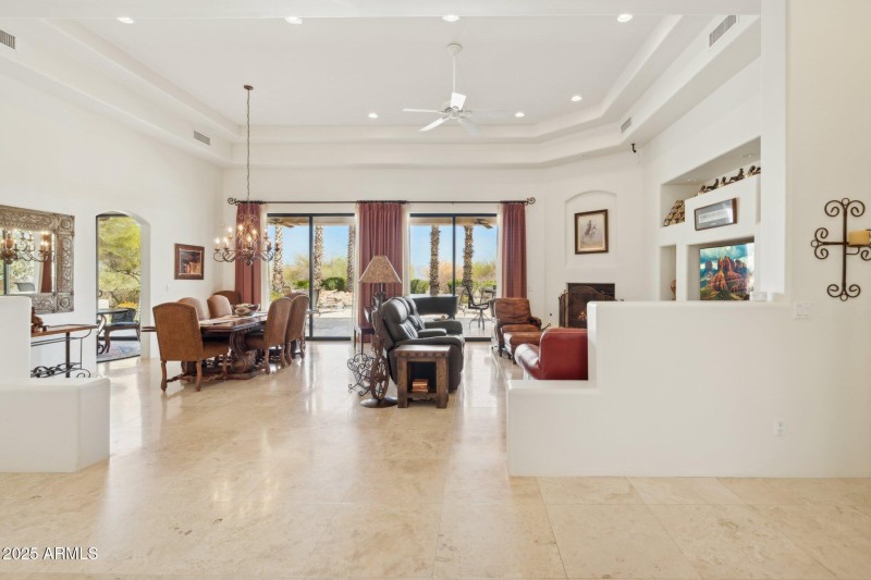 7-web-or-mls-29717-n-141st-pl