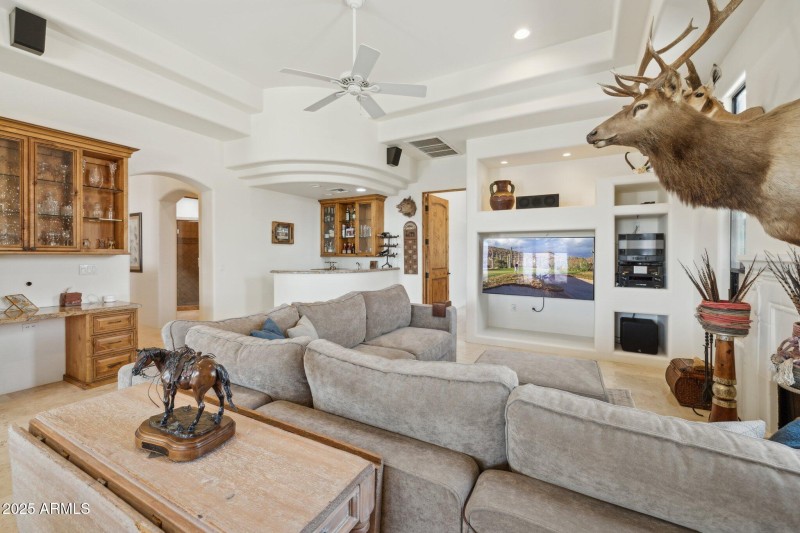 23-web-or-mls-29717-n-141st-pl