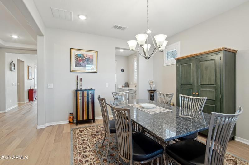 9-print-N Pioneer Dr-2604-009