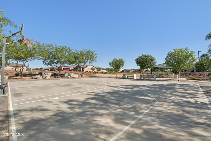 42-print-N Pioneer Dr-2604-902