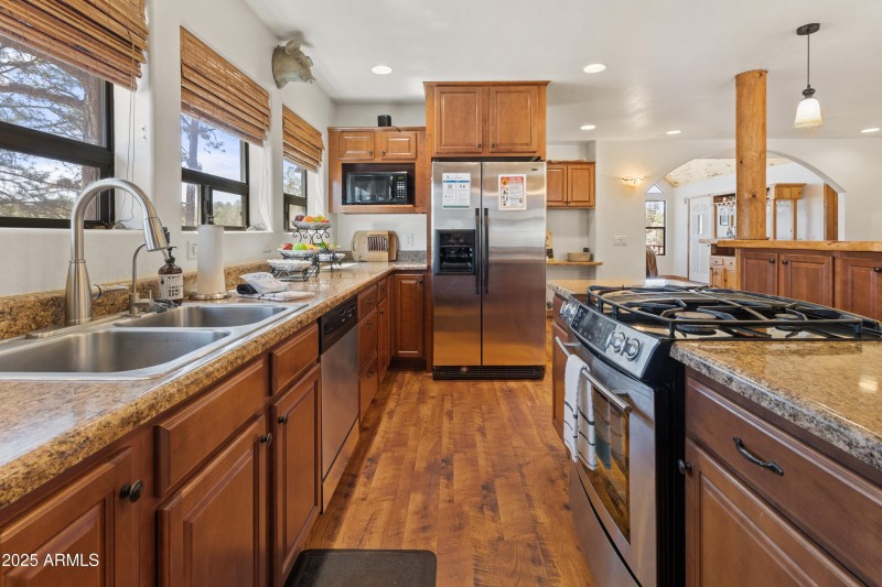 2802 Zane Grey, Overgaard (12)