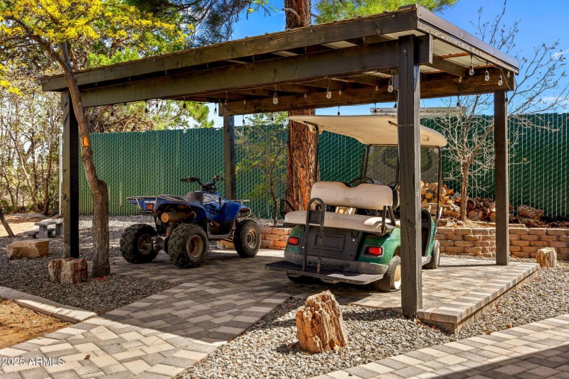 541WDueceOfClubs-ShowLowAZ-31