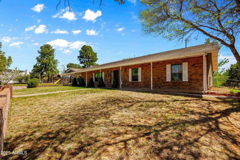 541WDueceOfClubs-ShowLowAZ-3