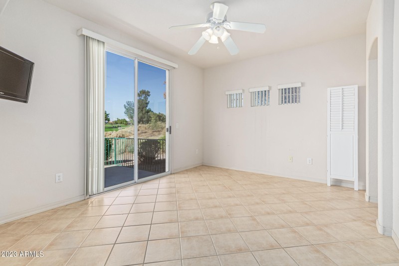 18 - Superstition Springs